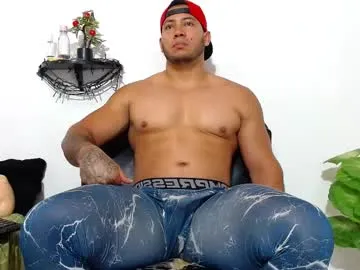 DiamondJo free chat on liveonude Image 12