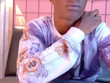 adelinecarter free chat on liveonude Image 15