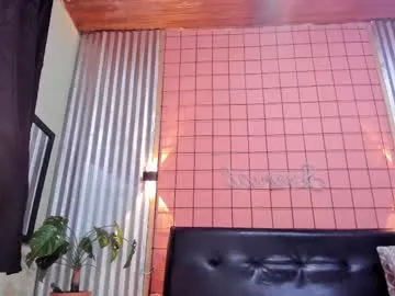 adelinecarter free chat on liveonude Image 8