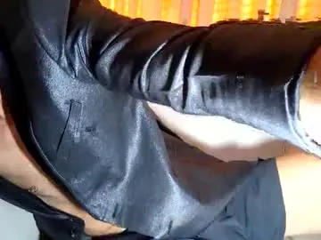 xunybany free chat on liveonude Image 10