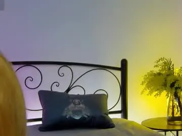 horny_sexxy_babe free chat on liveonude Image 8