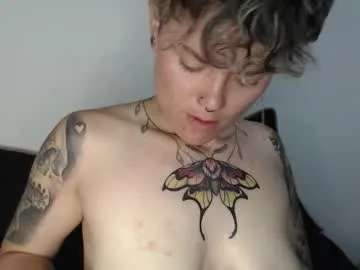 xunybany free chat on liveonude Image 17