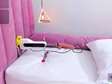 khloe_rossich free chat on liveonude Image 17