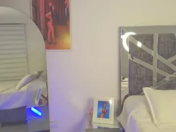 escar_let free chat on liveonude Image 9