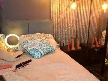 DiamondJo free chat on liveonude Image 9