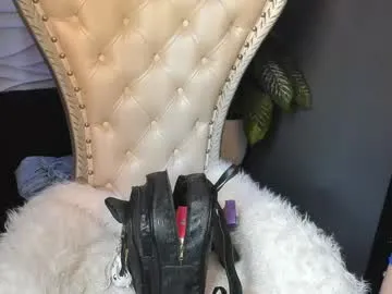 minene_mikami free chat on liveonude Image 15