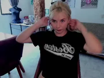 ELENA-XXX free chat on liveonude Image 3