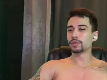 BELBIG free chat on liveonude Image 4