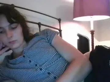 xunybany free chat on liveonude Image 18