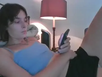 xunybany free chat on liveonude Image 4