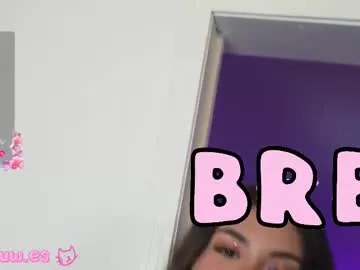 DiamondJo free chat on liveonude Image 5