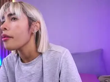 PinkFoxya free chat on liveonude Image 2