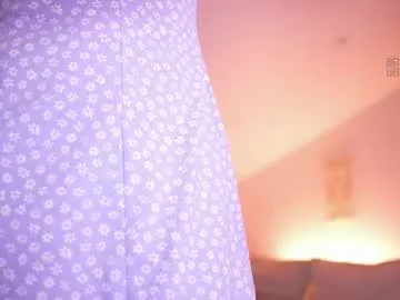 _marcela_22 free chat on liveonude Image 3