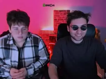 Wild-Angel777 free chat on liveonude Image 13