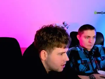 Wild-Angel777 free chat on liveonude Image 2