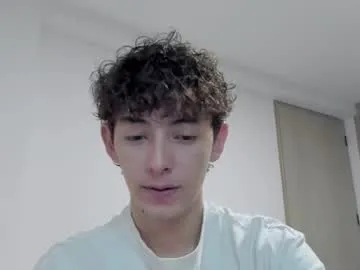 DiamondJo free chat on liveonude Image 16