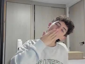 DiamondJo free chat on liveonude Image 5