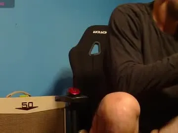 xunybany free chat on liveonude Image 5