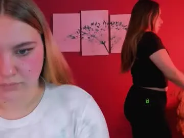 DiamondJo free chat on liveonude Image 3