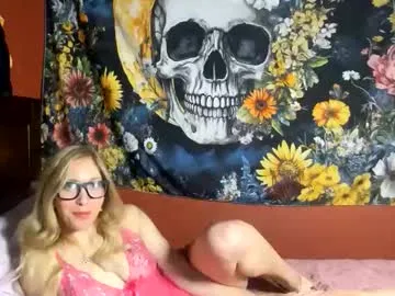 controllercutie free chat on liveonude Image 5