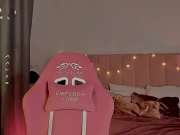 princess_foxxxy1 free chat on liveonude Image 7