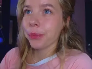 shelleymorell free chat on liveonude Image 12