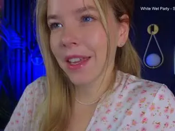 shelleymorell free chat on liveonude Image 13