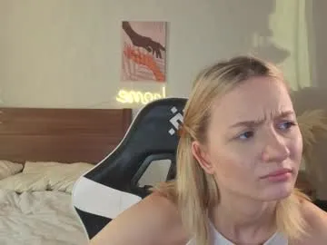 agatha__milf free chat on liveonude Image 18