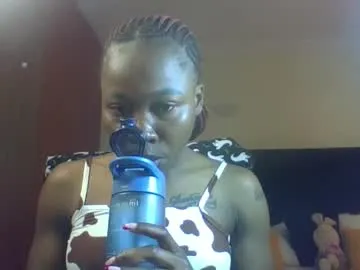 saori_newman free chat on liveonude Image 18