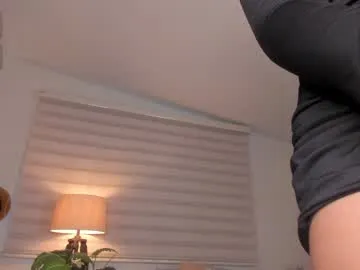 miss_soffy free chat on liveonude