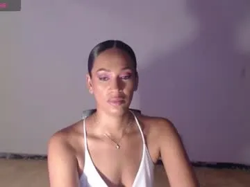 BELBIG free chat on liveonude Image 14