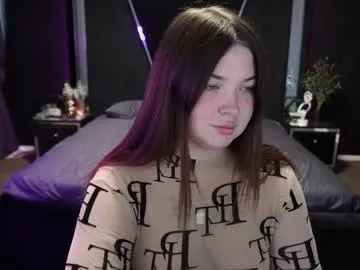 DiamondJo free chat on liveonude Image 17