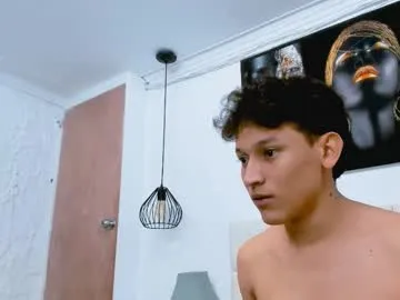 karolwhite_ free chat on liveonude Image 2