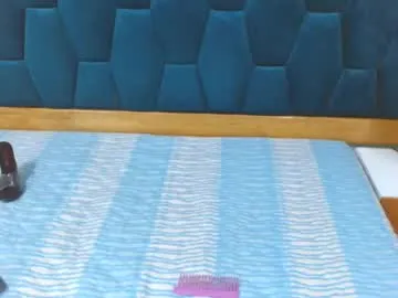 morrigan_luxus free chat on liveonude