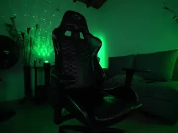 DiamondJo free chat on liveonude Image 10