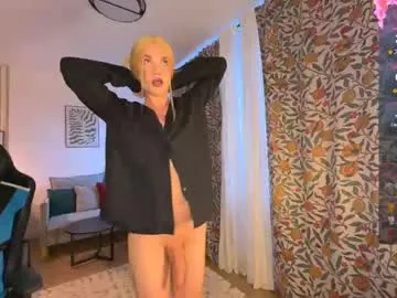 nikaxreznik free chat on liveonude Image 18