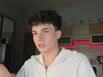 DiamondJo free chat on liveonude Image 17