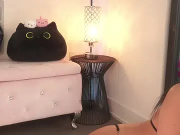 sexydee101436 free chat on liveonude Image 18