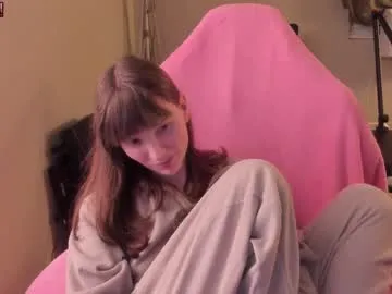 xunybany free chat on liveonude Image 2