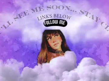 ftmbiggestclit free chat on liveonude Image 2