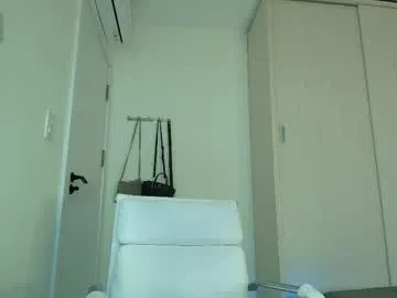 DiamondJo free chat on liveonude Image 6