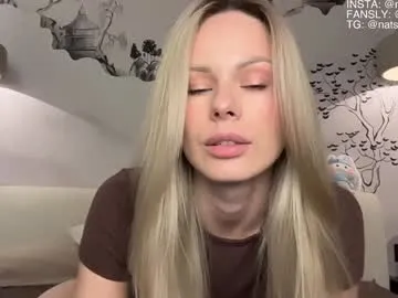 ELENA-XXX free chat on liveonude Image 6