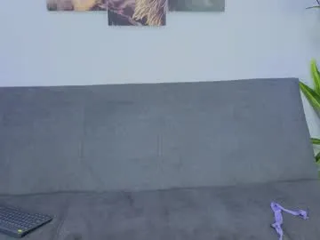 gymbunnie free chat on liveonude Image 6