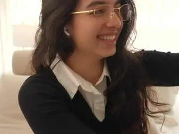 hidianapaola free chat on liveonude Image 19