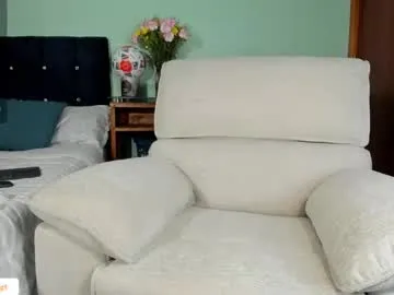 Katty-Kiss- free chat on liveonude Image 8