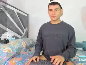 Girl-Pleasure free chat on liveonude Image 18