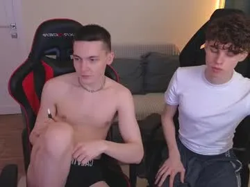 nicky_mart free chat on liveonude