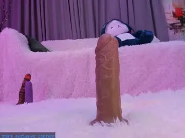 sarah_haggai free chat on liveonude Image 16