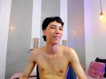 nikolay_gregori free chat on liveonude