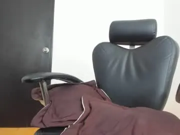 babytylerr free chat on liveonude Image 15